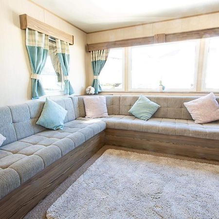Caravan In Haven Marton Mere Holiday Park แบล็คพูล ภายนอก รูปภาพ