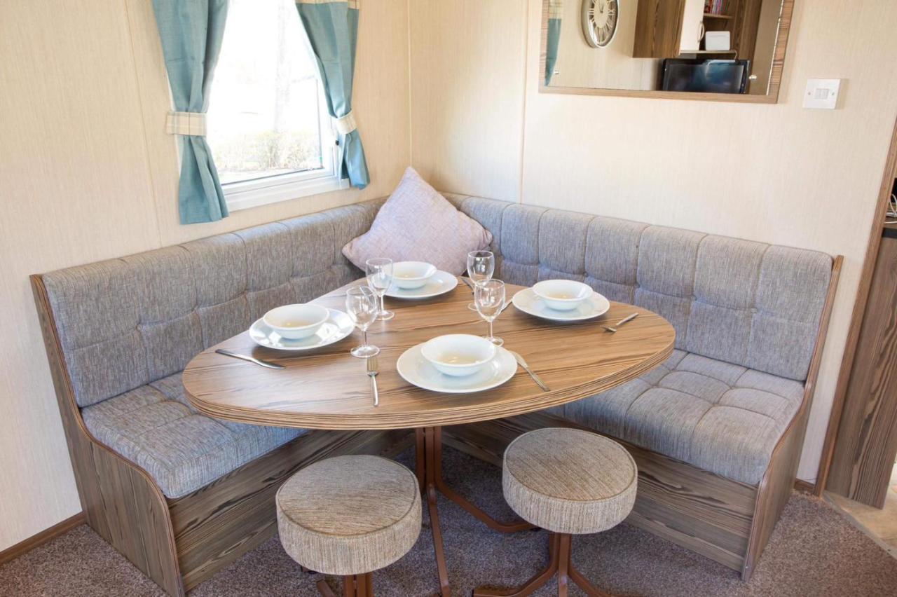 Caravan In Haven Marton Mere Holiday Park แบล็คพูล ภายนอก รูปภาพ